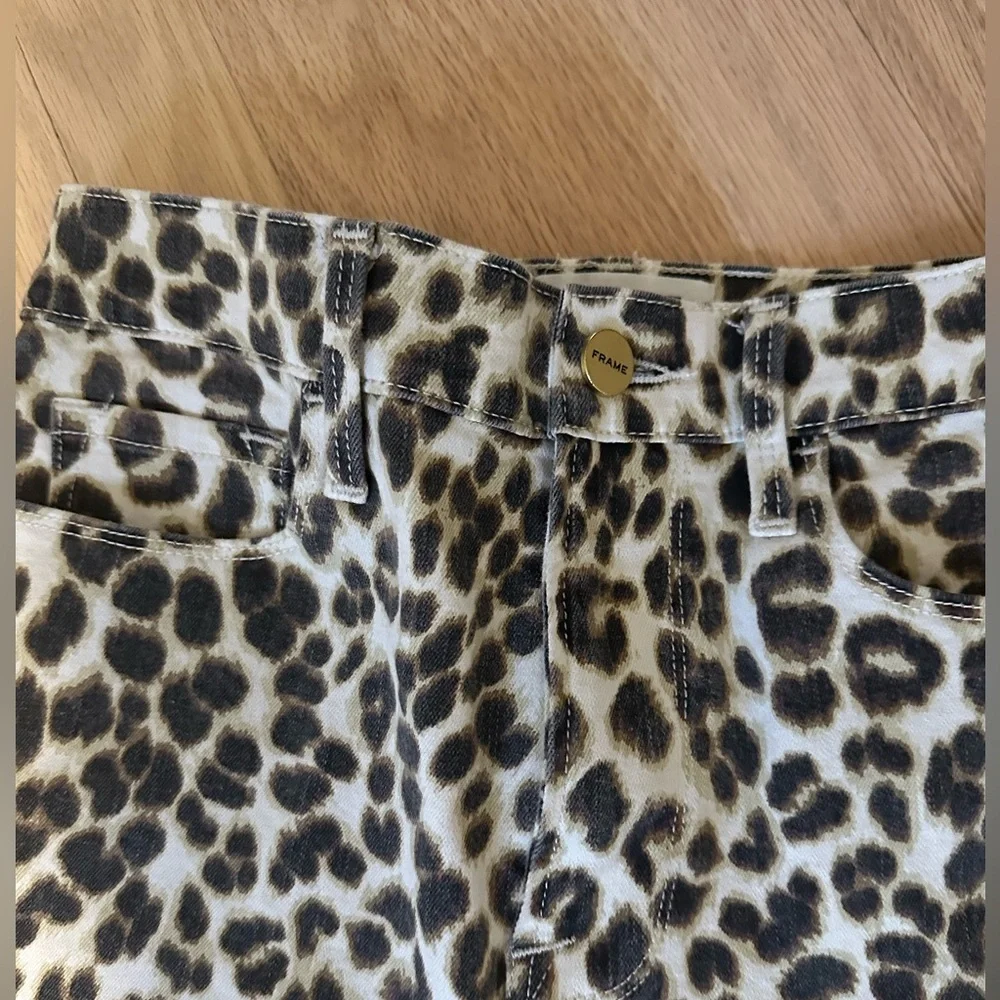 FRAME denim | Ali High Rise Cigarette | 26 | Animal Leopard Print | Beige Multi - Picture 2 of 8